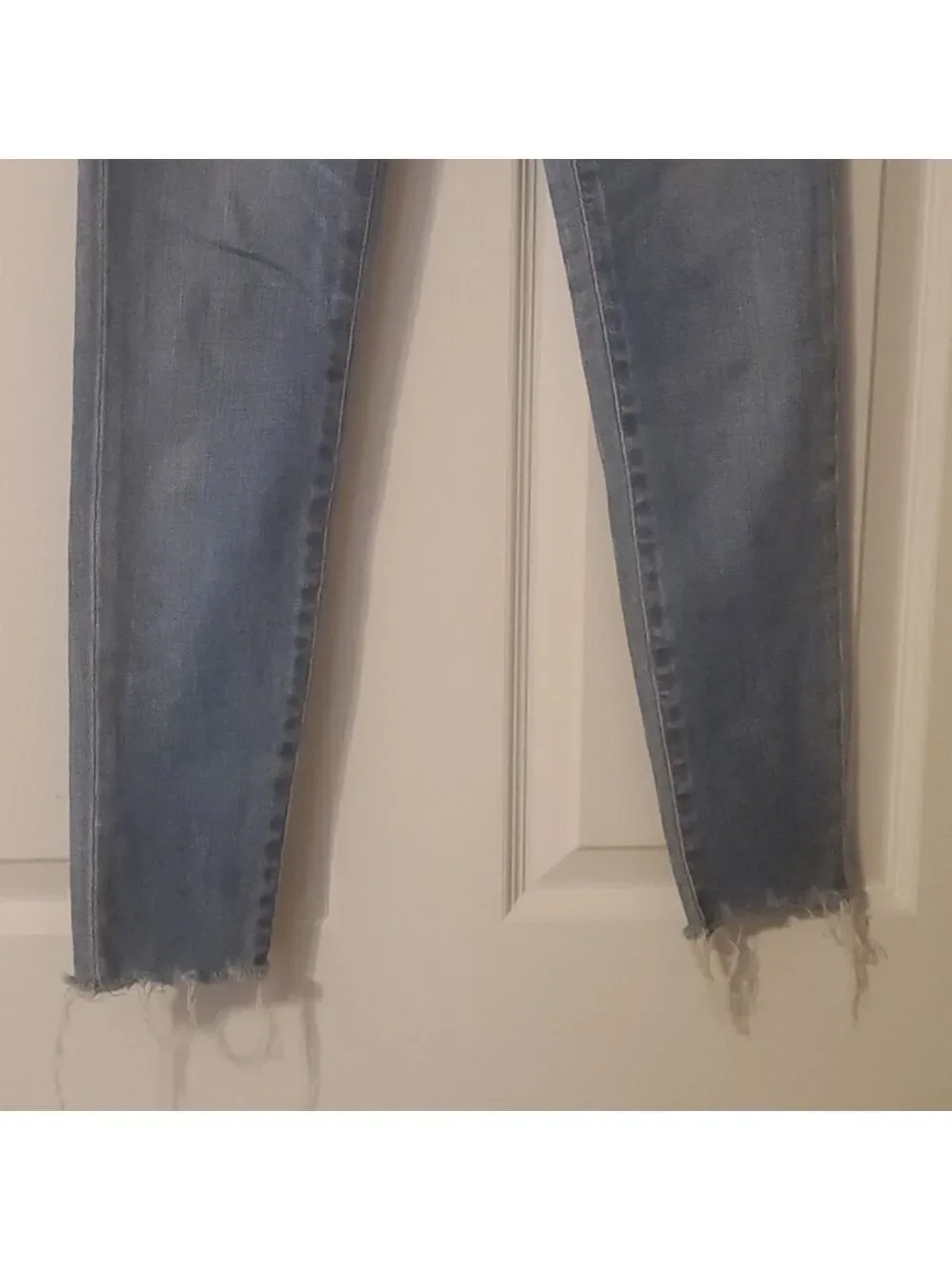 Moussy Vintage Keans Women's Size 000 Faded Blue Hammond Skinny Distressed Rips